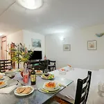 Apartment Saturno 23 In The Center - Happy *