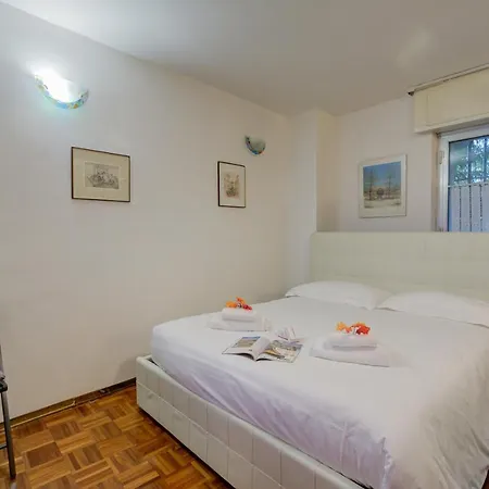 Saturno 23 In The Center - Happy * Oulx